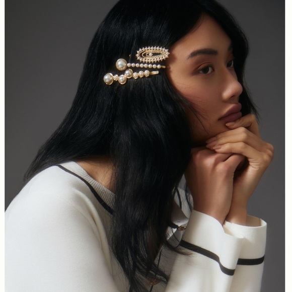 Anthropologie Vintage inspired Gold and Pearl Hair Clips set of 8 NWT Sold out! - Picture 2 of 5